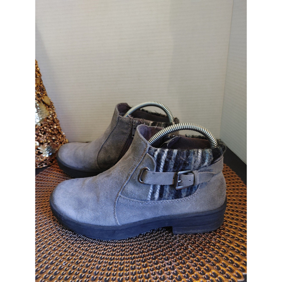 Earth Origins Tate Suede Boots Size 8 - Picture 2 of 8